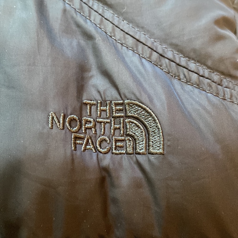 Navy female north face coat - Picture 5 of 7